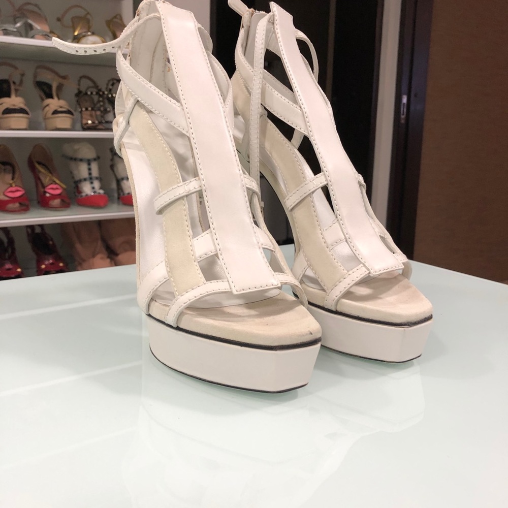 Gucci sandals